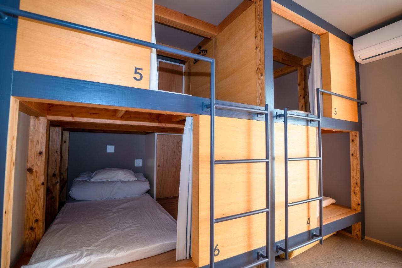 Locomotion Coffee And Bed Tateyama  Zewnętrze zdjęcie